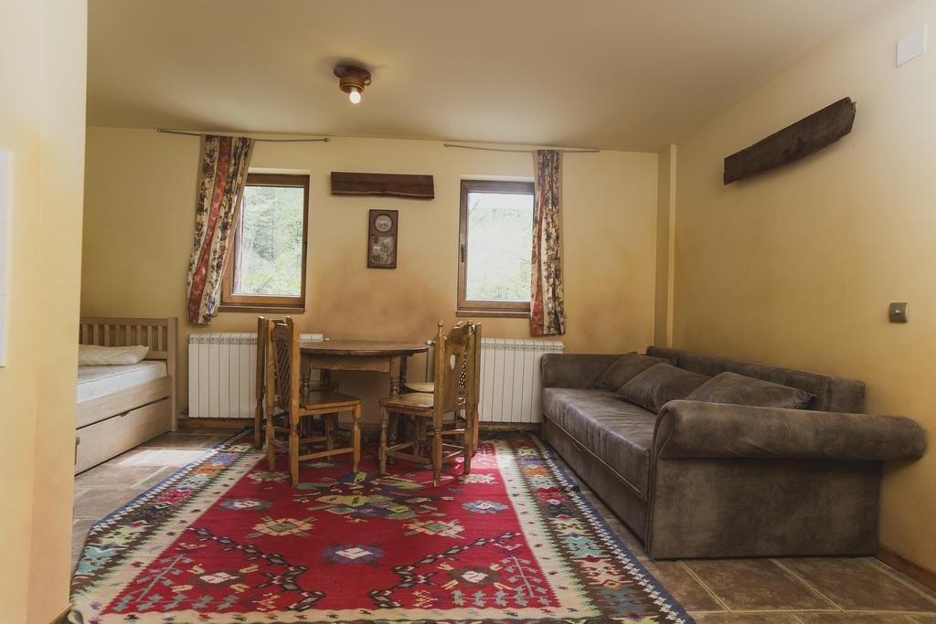 Guesthouse Sejn Kopaonik Quarto foto
